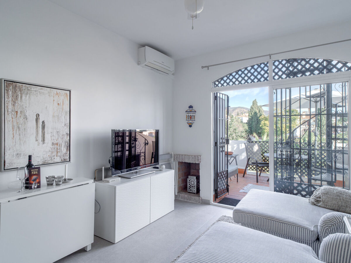 Appartement 2 pers. Nerja : 2 terrasses, vue mer et montagnes - Photo 7