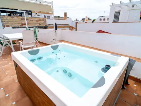 Maison Casa Ánimas – Jacuzzi en terrasse, cœur de Nerja : photo 3