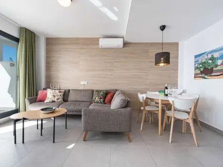 Duplex 3 chambres Nerja : 3 terrasses vue mer : photo 8