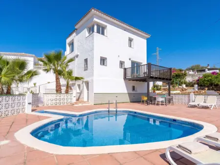Villa Mauri Private Pool – 1 100 m² avec piscine à Nerja : photo 2
