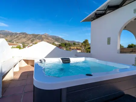 Villa Mauri Private Pool – 1 100 m² avec piscine à Nerja : photo 13