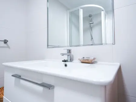 Los Pinos 23 – Maison 2 ch, piscine à Nerja : photo 16