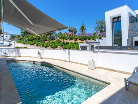 Villa Romeral Premium, 4 chambres avec piscine à Nerja : photo 1