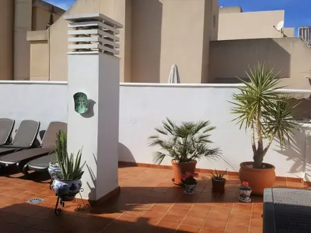 Penthouse Clavero à Nerja – terrasse BBQ, plage à 500 m : photo 5