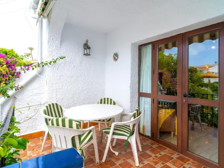 Appartement 2 pers. Nerja, terrasse privée & piscines : photo 3