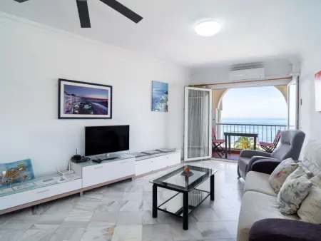 Studio Stella Maris, vue mer directe et piscine à Nerja : photo 4