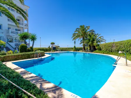 Studio Stella Maris, vue mer directe et piscine à Nerja : photo 25