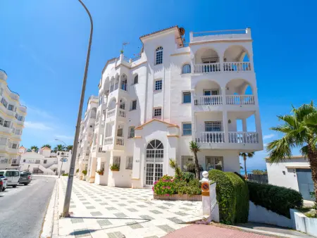 Studio Stella Maris, vue mer directe et piscine à Nerja : photo 31