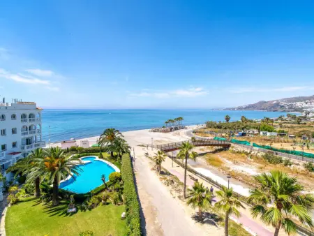 Studio Stella Maris, vue mer directe et piscine à Nerja : photo 32