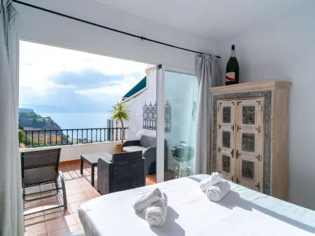 Apt Capistrano Playa, 2 ch, terrasse mer à Nerja : photo 16