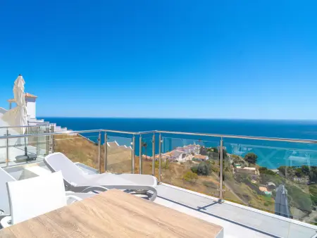 Duplex 3 chambres Nerja, piscine & terrasses vue mer : photo 2