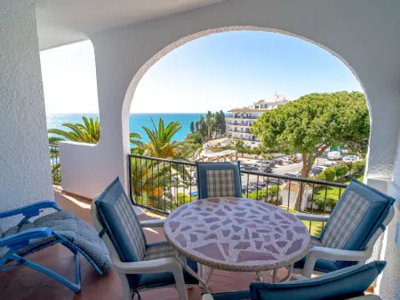 Appartement 2 chambres Nerja, balcon vue mer à 50m plage : photo 6