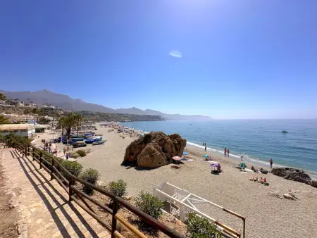 Appartement 2 chambres Nerja, balcon vue mer à 50m plage : photo 36