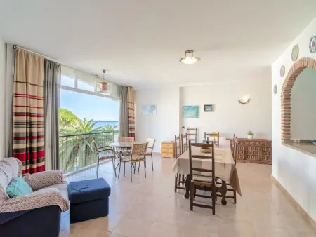 Appartement Carabeo 28 à Nerja, piscine eau salée : photo 3
