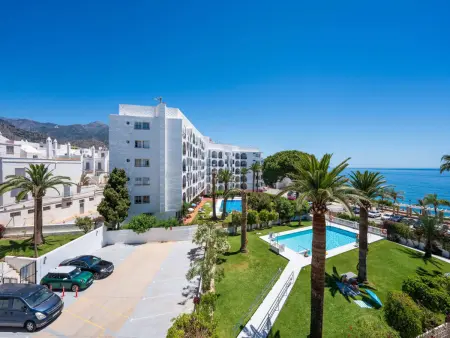 Appartement Carabeo 28 à Nerja, piscine eau salée : photo 6
