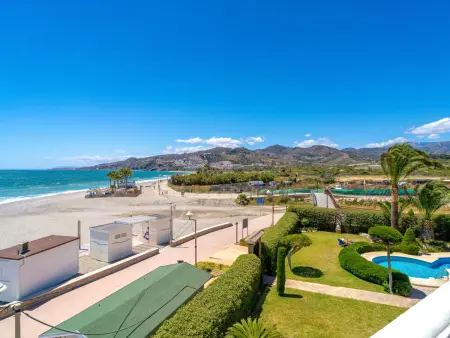Appartement vue mer, première ligne plage à Nerja : photo 5