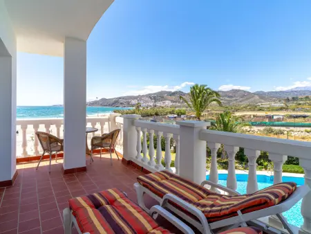 Appartement vue mer, première ligne plage à Nerja : photo 15