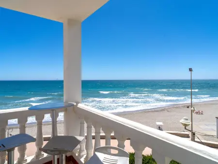 Appartement vue mer, première ligne plage à Nerja : photo 24