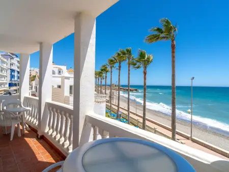 Appartement vue mer, première ligne plage à Nerja : photo 25