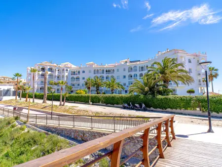 Appartement vue mer, première ligne plage à Nerja : photo 37