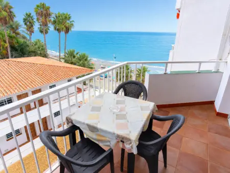Appartement vue mer à Nerja, 20 m de la plage : photo 2