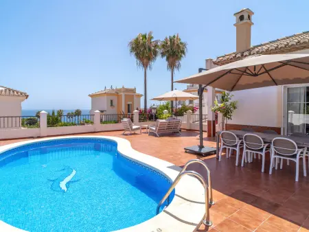 Location maison à La Axarquía  Torrox, Villa Calidum: Private Pool Villa in Nerja