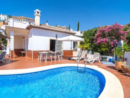 Villa Tamango Hill Vistamar : piscine et vue mer à Nerja : photo 38