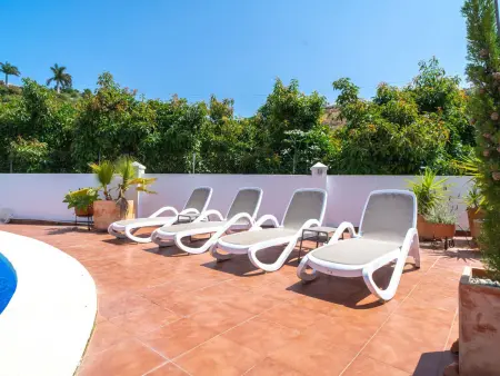 Villa Tamango Hill Vistamar : piscine et vue mer à Nerja : photo 41