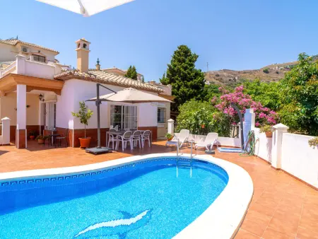 Villa Tamango Hill Vistamar : piscine et vue mer à Nerja : photo 43