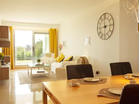 Appartement 2 chambres avec terrasse et piscine à Ojen : photo 11