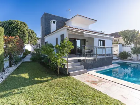 Modern Villa close to Costabella beach, Location Villa 6 personnes à Marbella - Photo 2
