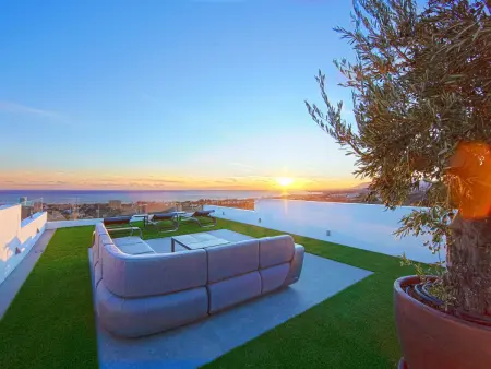 Luxury Villa Tomillo - 4 chambres, piscine et spa à Marbella : photo 11