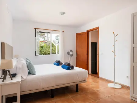 Villa 4 chambres avec piscine privée à Cala Blanca : photo 20