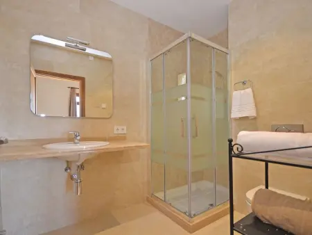 Romani : maison 5 chambres avec piscine à Campos : photo 12
