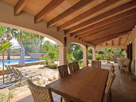Maison Tiraset : court de tennis et piscine près de Llubí : photo 8
