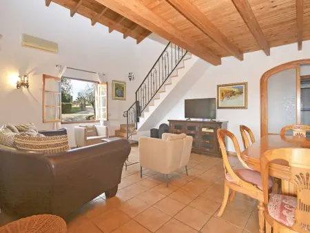 Maison Tiraset : court de tennis et piscine près de Llubí : photo 15