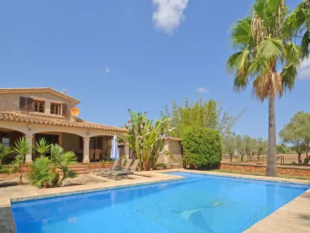 Maison Tiraset : court de tennis et piscine près de Llubí : photo 30
