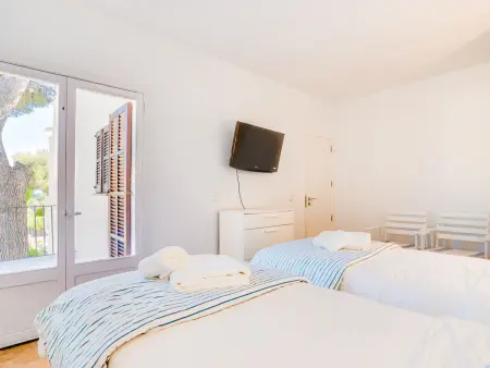 Appartement 2 chambres vue mer à Cala Bona, 150 m plage : photo 5