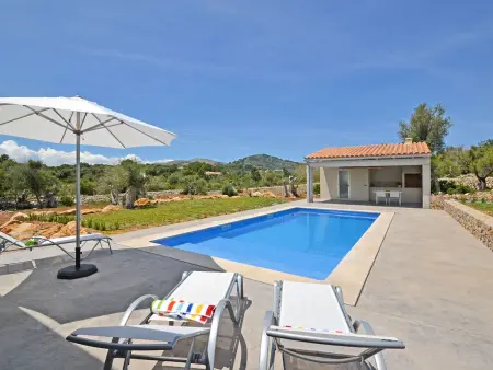 Maison Ses Veyetes avec piscine privée et vue montagne à Artà : photo 5