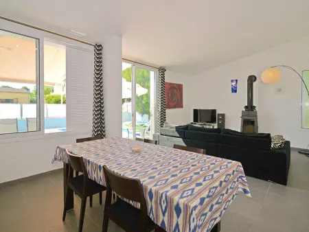 Domus Genti – Maison 3 chambres, piscine à 400 m de la mer : photo 8