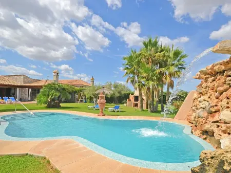 Maison 6 chambres avec piscine à 3 km de plage : photo 4