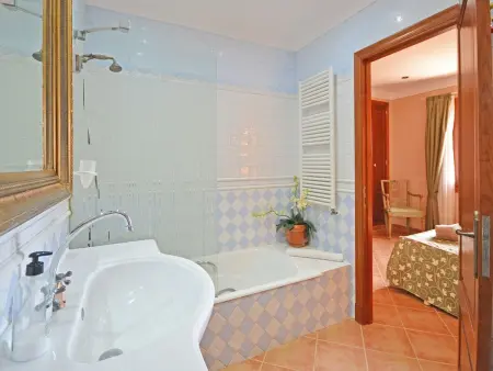 Maison 6 chambres avec piscine à 3 km de plage : photo 13