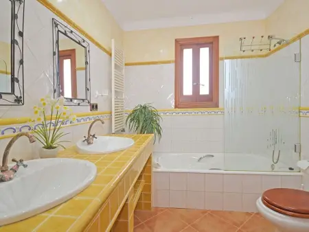 Maison 6 chambres avec piscine à 3 km de plage : photo 16
