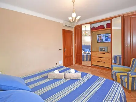 Maison 6 chambres avec piscine à 3 km de plage : photo 18