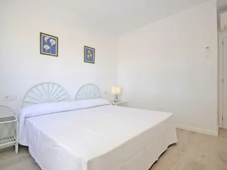 Pinocha : maison 4 chambres, piscine privée à 300m de la plage : photo 15