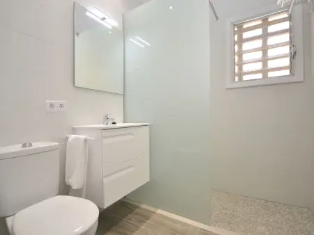 Pinocha : maison 4 chambres, piscine privée à 300m de la plage : photo 16