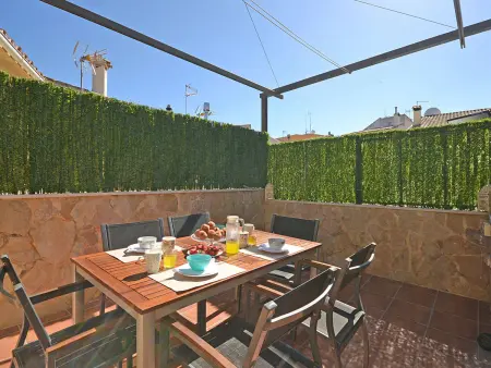 Can Xus : maison 90 m² avec terrasse au cœur d'Alcúdia : photo 2