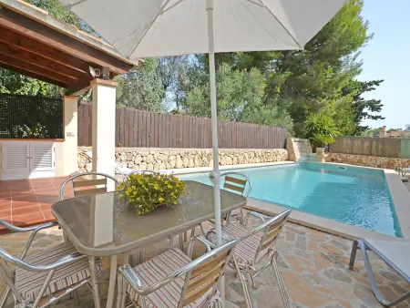 Maison Jaume à Alcúdia : piscine privée et jardin à 200 m de la vieille ville : photo 1