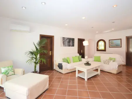 Maison Jaume à Alcúdia : piscine privée et jardin à 200 m de la vieille ville : photo 14