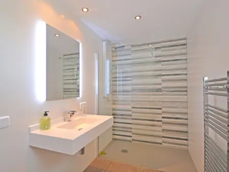 Villa Odette - 4 chambres, piscine à 400m de la mer : photo 50